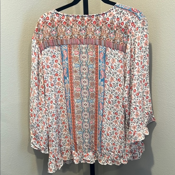 Cynthia Rowley White Cream Ruffled Blouse NWOT - Picture 3 of 3